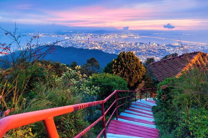 Penang City & Temple Tour With Penang Hill(Fast Lane) - Key Points  