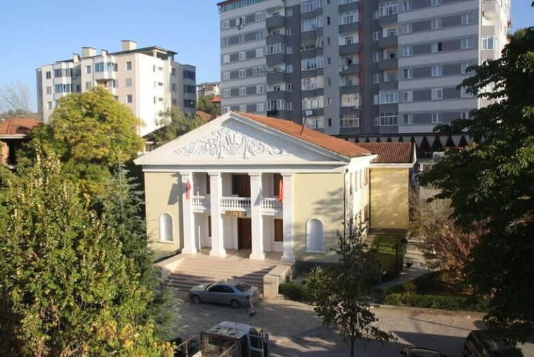 Peshkopi: Walking Tour with Traditional Food Tasting - The Itinerary: What You Can Expect