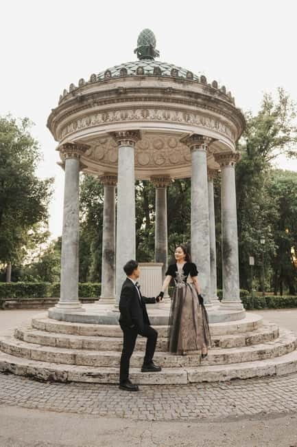 Photographer in Rome - The Personal Touch: Guides Who Care