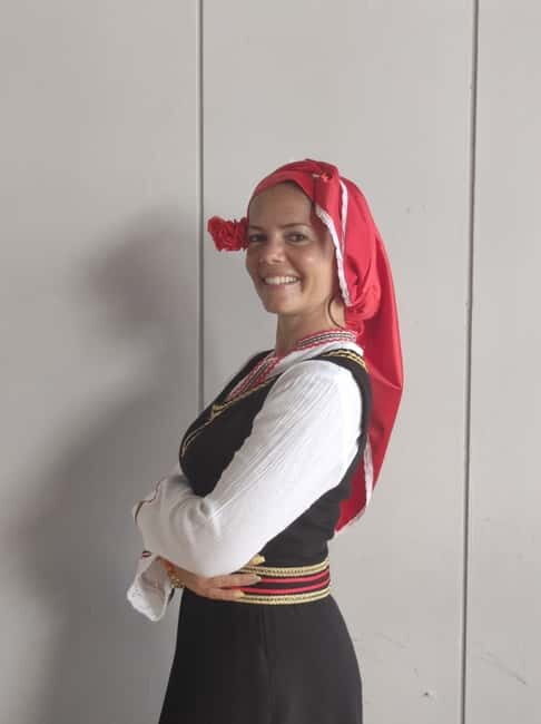 Photos with traditional costumes in Sofia - Who Will Love This Experience?