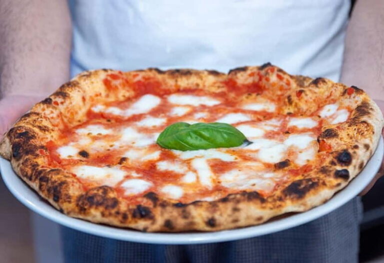 Pizza Masterclass in Syracuse: Become an Italian Pizzaiolo for a Day - Why This Experience Is Worth It