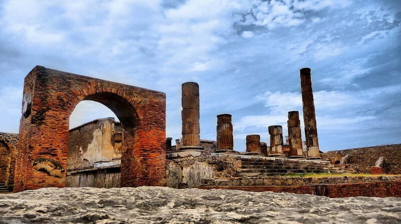 Pompeii: Group Tour with an Archeologist Guide - The Itinerary: A Taste of Pompeii’s Best