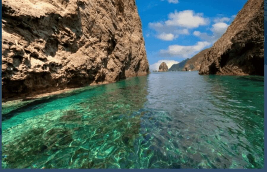 Ponza/Palmarola boat tour with lunch on board