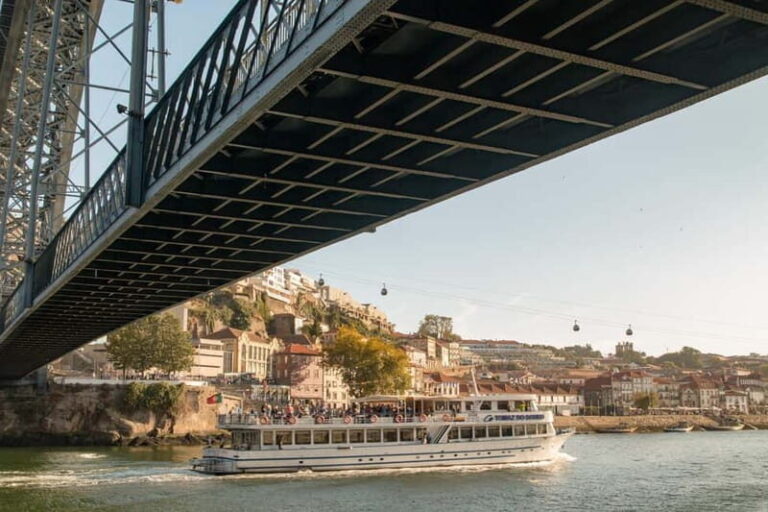 Porto: Cruise with Dinner & Live Music - Why This Experience Works Well