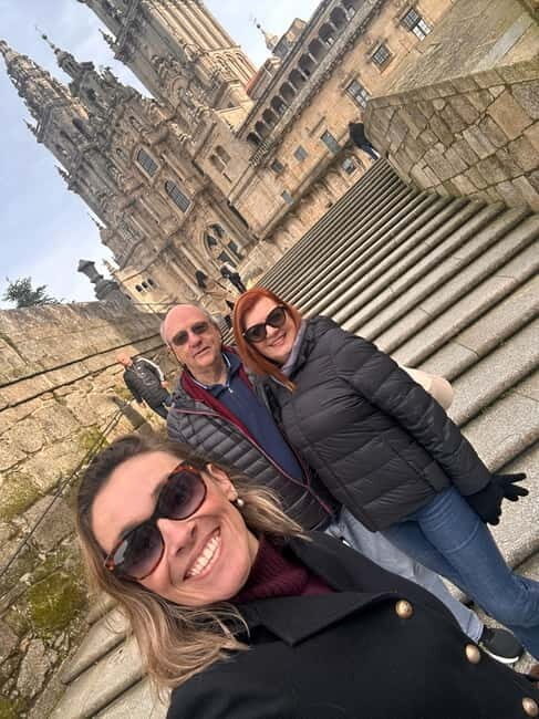 Porto: Santiago de Compostela and Valença Day Trip - Why This Tour Offers Great Value