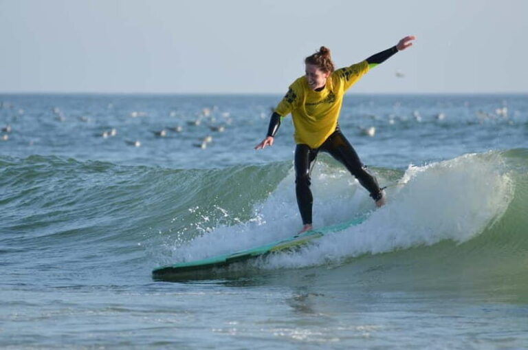 Porto: Surf Lesson with the First Surf School in Porto! - The Location: Matosinhos Beach and Its Charm