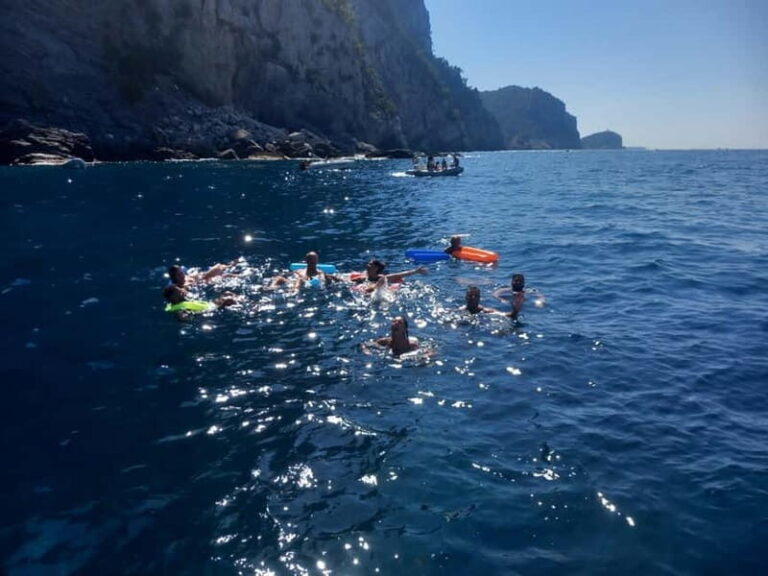 Portovenere:Gulf Poet & Islands private boat trip with meal - The Stops and Water Activities