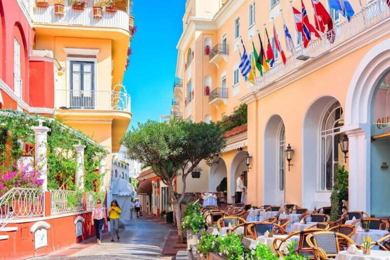 Positano: Capri Boat Tour with Swimming, Drinks, and Snacks - What’s Included and What to Budget for