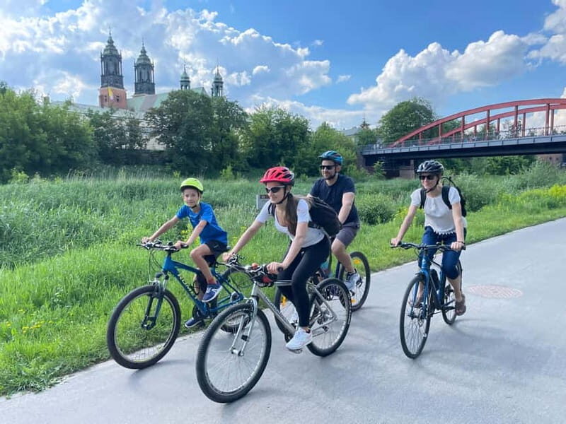 Pozna: Bike Tour of Top Highlights with a Local Guide - Practical Tips & Considerations