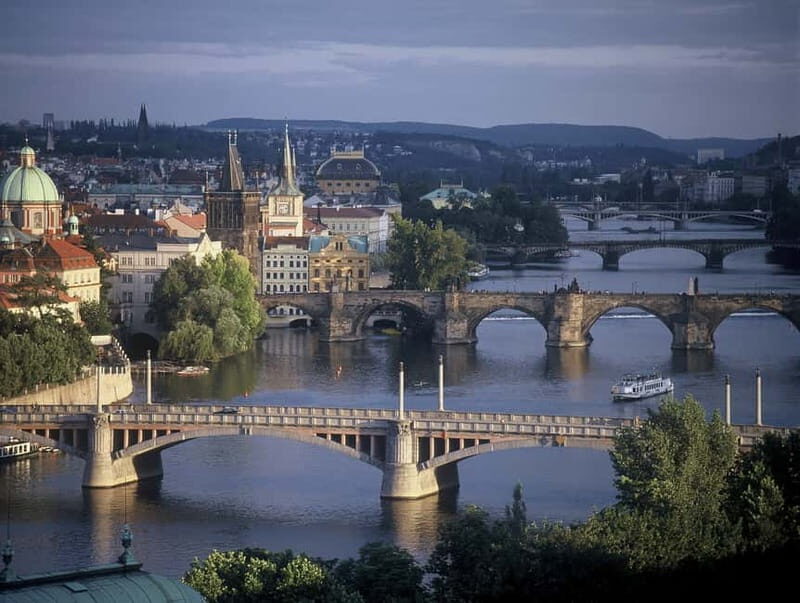 Prague: Bus and Boat Tour - What Travelers Say