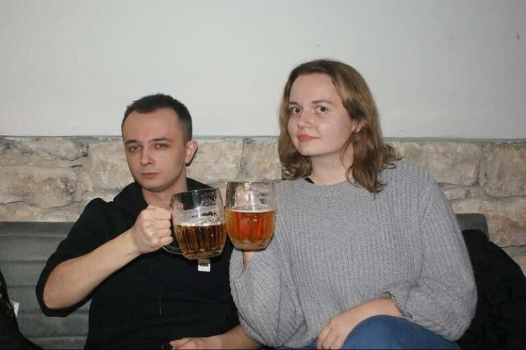 Prague: Local Neighborhoods and Pubs Walking Tour - Exploring Prague like a Local
