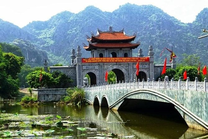 Premium Hoa lu - Trang An - Mua Cave with Buffet Lunch from Hanoi - An In-Depth Look at the Tour Experience