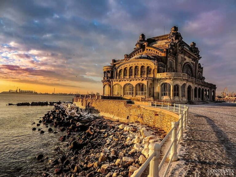 PREMIUM TOUR SMALL GROUP Bucharest-Constantas Coastal Charm - The Guide and Reviews