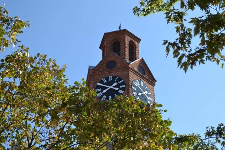 Prishtina: Guided Walking Tour with a Local - A Closer Look at the Itinerary