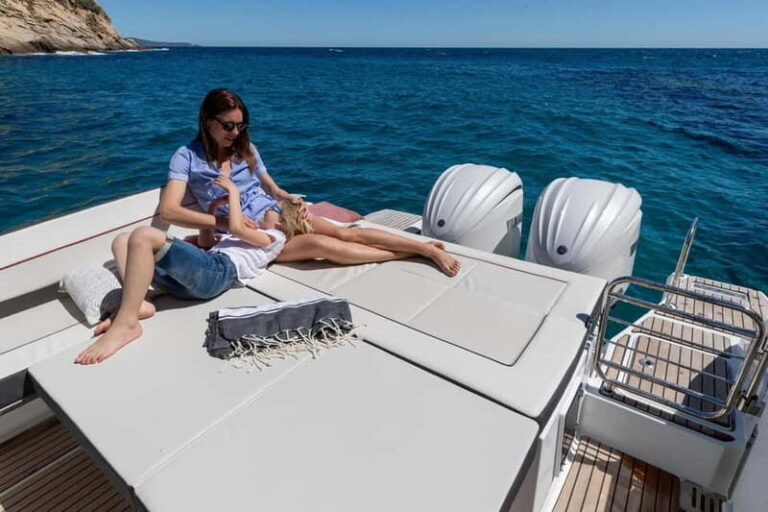 Private Boat Tour Portovenere, Lerici and Islands (4 hours) - Who Is This Tour Best For?