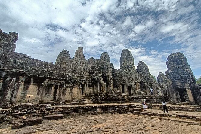 Private day Tour in Angkor Park - Key Points