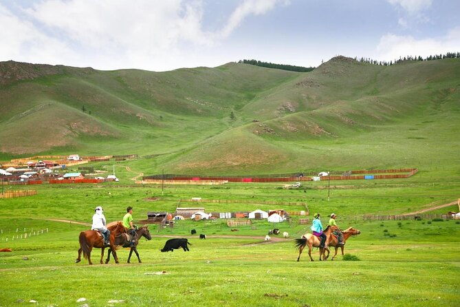 Private Day Tour: Terelj National Park and Genghis Khan Statue - Exploring the Genghis Khan Statue and Terelj National Park: A Detailed Review