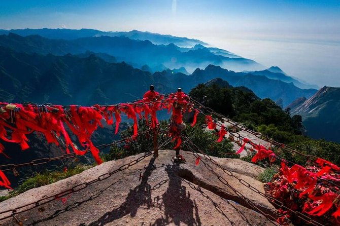 Private Day Trip to Mount Hua from Xi'an with English Driver - Exploring the Private Day Trip to Mount Hua from Xian with an English Driver