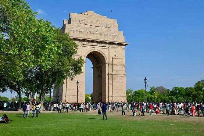 Private Delhi Tour : Monuments , Rickshaw Ride & Local Heritage - Key Points