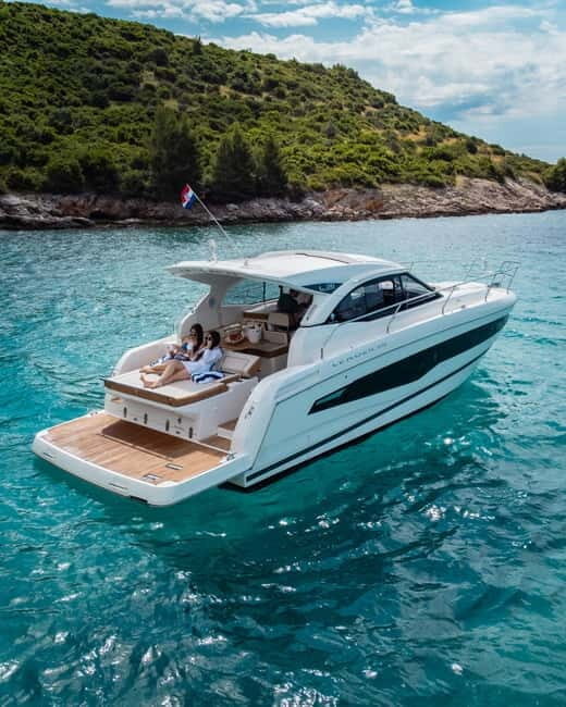 Private Elafiti Boat Trip  Made to Fit Your Wishes - Final Stop: Island Lopud and Sunbathing at Šunj Beach