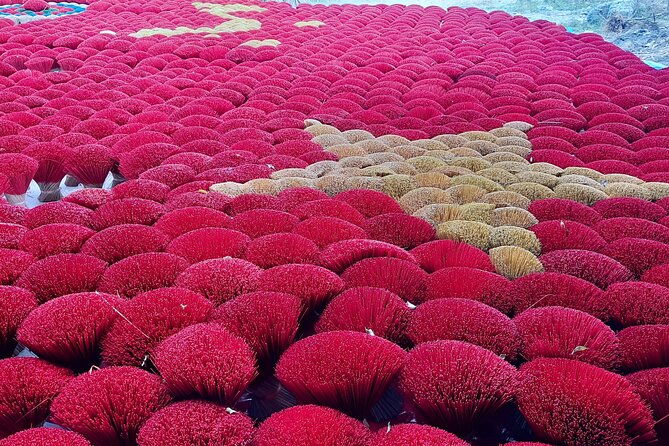 Private experience of visiting Quang Phu Cau incense village - Key Points