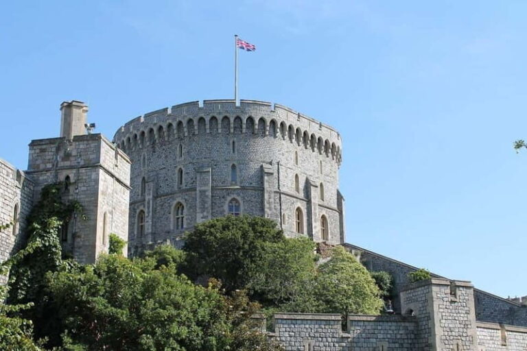 Private Guide (Walking Tour of Windsor & Eton) - What’s Included and What’s Not