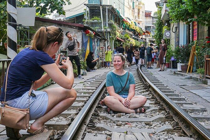 Private Hanoi Food Tour with Train Street and Local Delights - Key Points