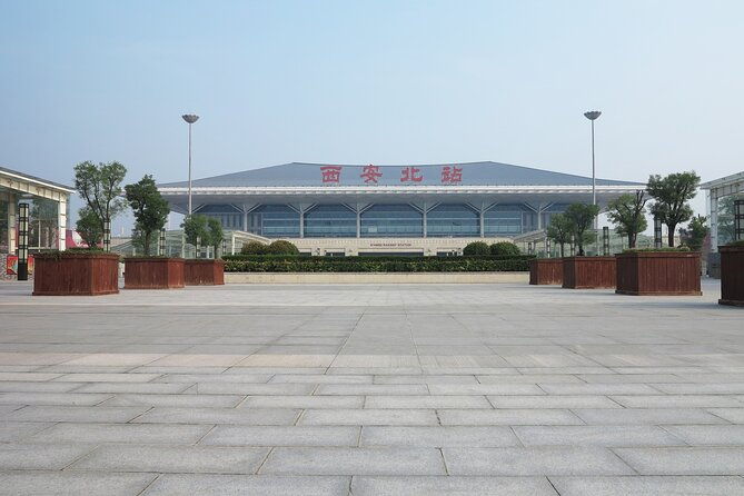 Private High-speed Train Arrival Transfer: Xi'an Bei (North) Station to Hotel - Navigating the Experience: What to Expect