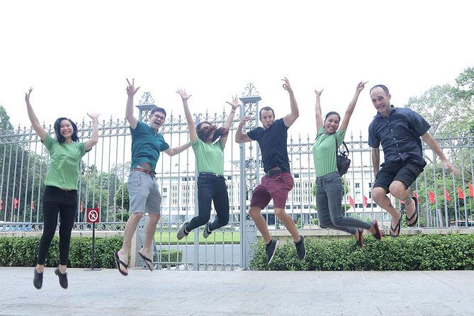 Private Ho Chi Minh Sightseeing by Motorbike with Local Students - What Makes This Tour Stand Out?