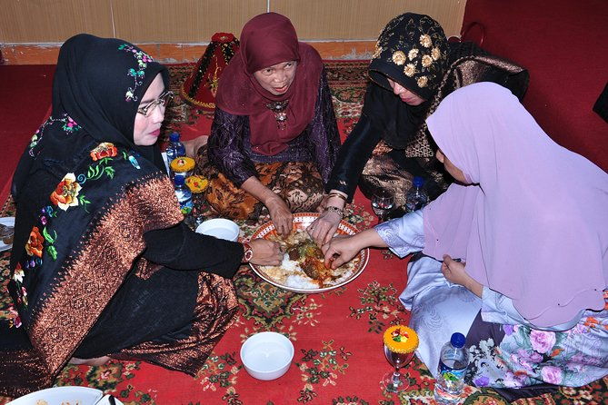 Private Photography Trip 3 Days 2 Nights With Accommodation - Exploring Bukittinggi and West Sumatra on a 3-Day Private Photography Tour