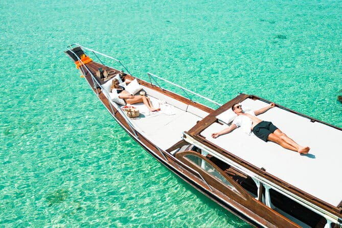 Private Pig Island & Koh Taen Luxury Longtail Tour - Exploring the Private Pig Island & Koh Taen Luxury Longtail Tour