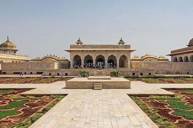 Private: Same day Taj Mahal And Agra Fort Tour By Car - Discovering India’s Iconic Treasures: A Review of the Same Day Taj Mahal and Agra Fort Tour by Car