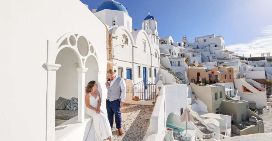 Private Santorini Wedding Photoshoot - Who Is This Experience For?