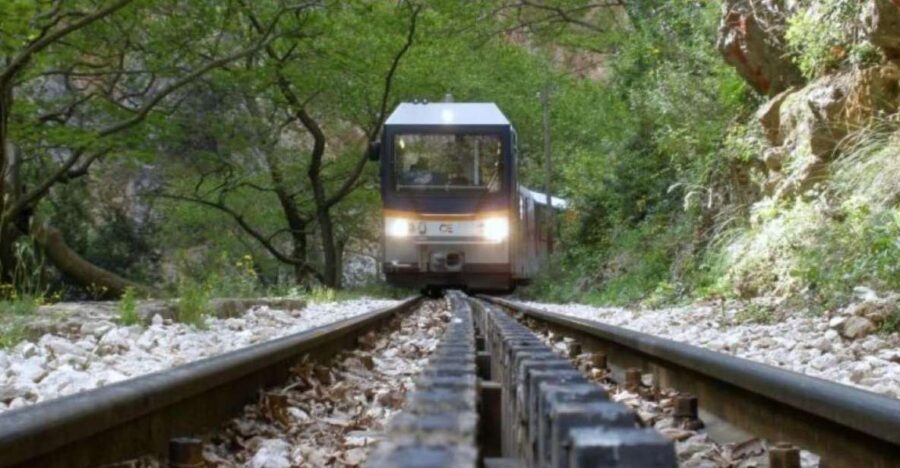 Private Tour to Ancient Corinth, Cave of Lakes & Cog Railway - Visiting the Corinth Canal and Ancient Corinth