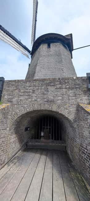PRIVATE TOUR: Windmills, Cheese Farm, & Canal Cruise Tour - Deep Dive: Why This Tour Offers Value