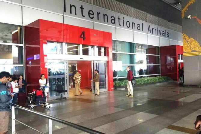 Private Transfer From Delhi Airport to Hotel in New Delhi - Key Points