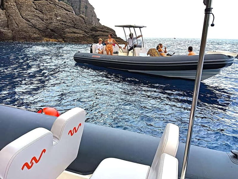 Rapallo: Portofino, San Fruttuoso and Camogli Boat Tour