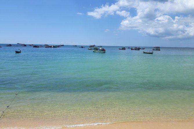 RED RIVER TOUR (Private Tour): LAND ISLAND TOUR AROUND THE SOUTH - Transportation and Comfort