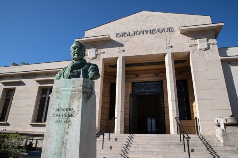 Reims Art Deco guided tour - The Intersection of Architecture and History