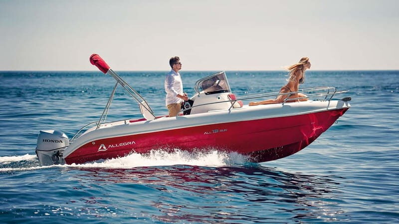 Rent a boat without a license - What to Expect During Your Day at Sea