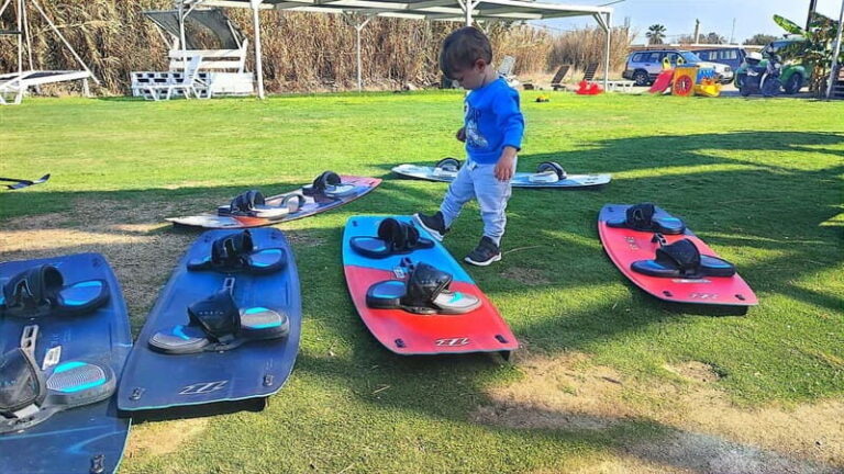 Rhodes: Kitesurfing Rental Package - Board Only 1 Day - The Cost-Value Balance