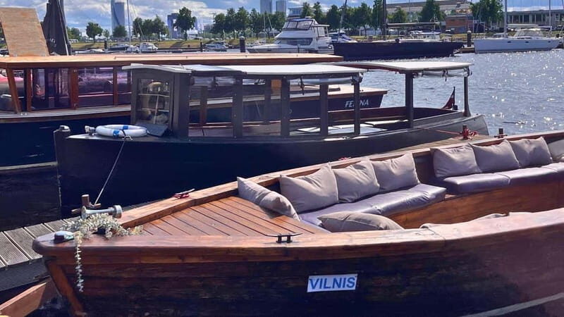 Riga: Canal and Daugava River Boat Tour with Welcome Drink - The Experience and What You’ll Enjoy