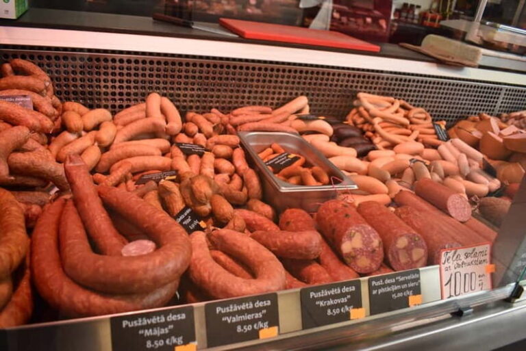 Riga: Central Market Latvian Food Tour - What You’ll Taste