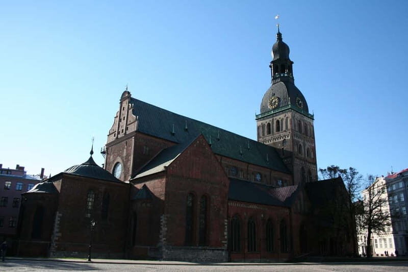Riga Classical Old Town 2-Hour Walking Tour - Practical Tips for Tour Day
