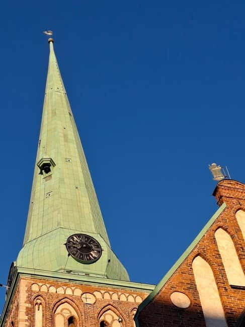 Riga: Discover the hidden pearls of Riga ! - Architectural Marvels in the Old Town and Beyond