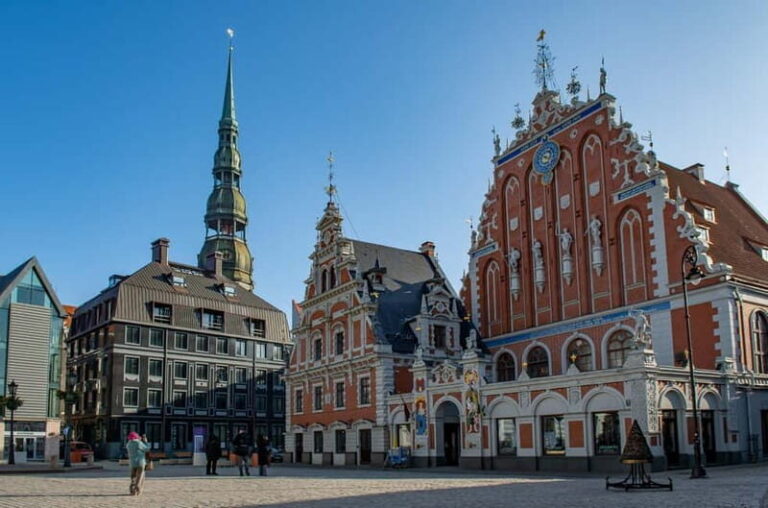 Riga: Old Town Walking Tour in a Small Group - Who Will Enjoy This Tour?