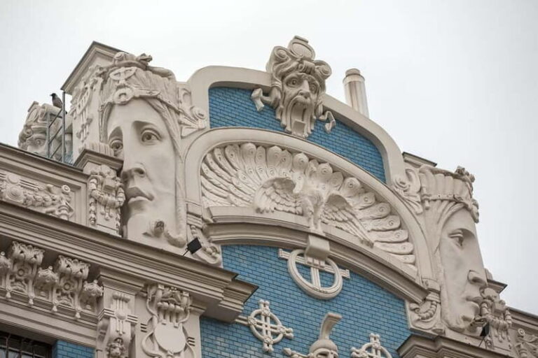 Riga's Old Center and Art Nouveau Tour - Art Nouveau in Riga: Architectural Masterpieces