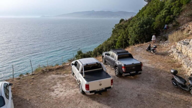 Riviera Highlights: Views, History & Beach Time - First Stop: Village Café with a View