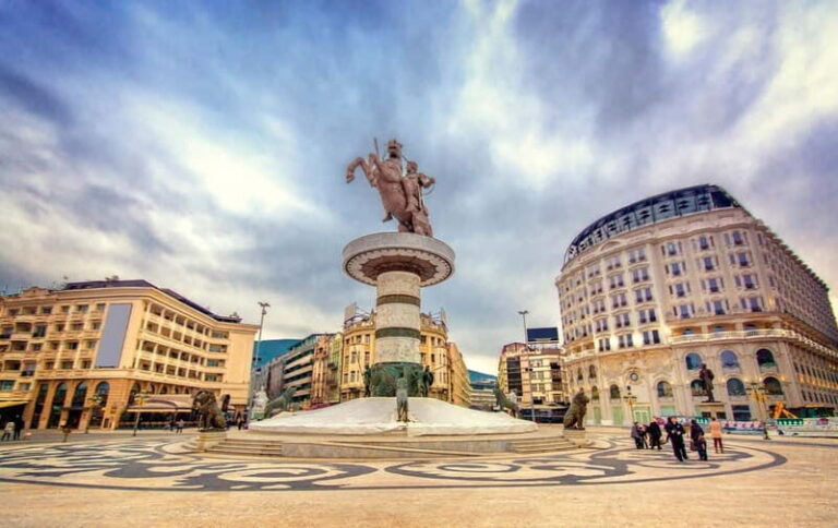 Romantic Corners and Stories of Skopje - What to Expect from the Tour
