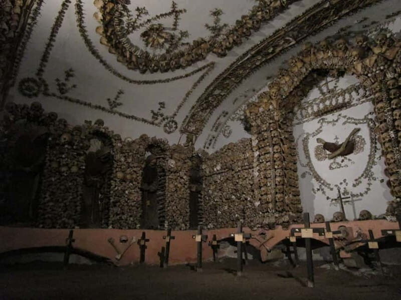 Rome: Capuchin Crypts Skip-the-Line Ticket and Tour - Exploring the Crypts: What You’ll See and Learn